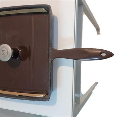 מחבת גריל פסים איטלקית מבית Moneta + מכסה/משקולת תואם