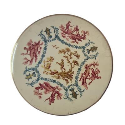 פודריית וינטג' יוקרתית של המותג הבריטי Stratton