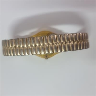 שעון וינטג של סוואטש דגם Flex Lady Rose