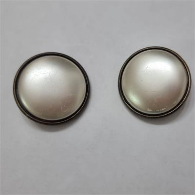 עגילי פנינה יוקרתיים של המותג "AGIL" 