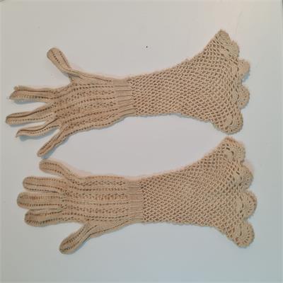 כפפות תחרה וינטג' עדינות - למביני עניין