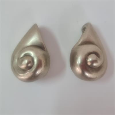 עגילי קליפס "קונכייה" של בן ארי – כסף 925 פיסולי, וינטאג' משנות ה-80