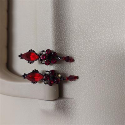 עגילי ערב וינטג' אדומים בסגנון דרמטי