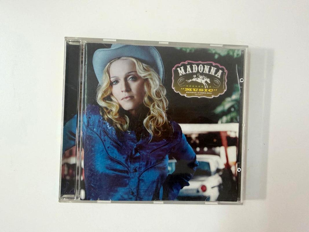 Madonna – Music | (CD) דיסק של מדונה - מיוזיק 