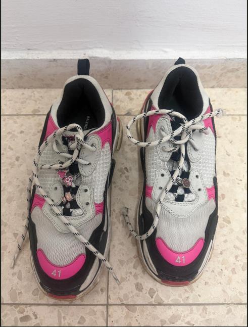 נעלי בלנסיאגה טריפל S מקוריות.
