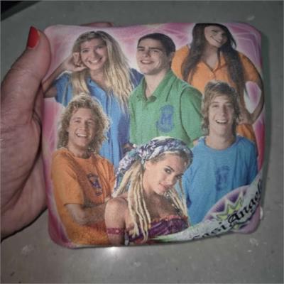 כרית/שעשועון וינטג' "כמעט מלאכים" (Casi Ángeles)